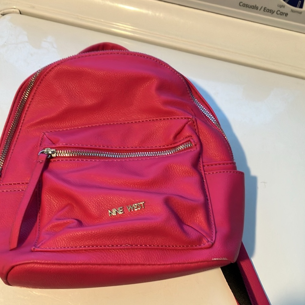Nine West hot Pink mini Backpack purse - Picture 2 of 9